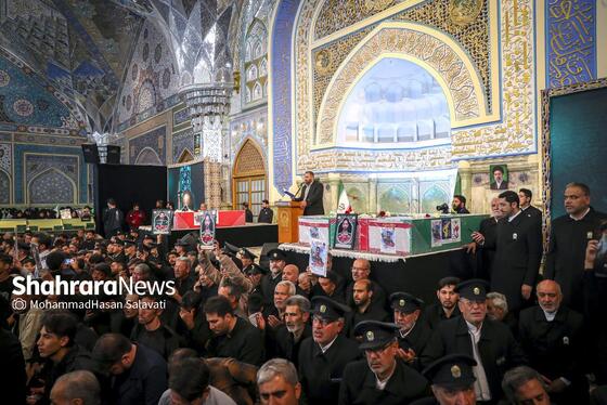 گزارش تصویری |  وداع با پیکر مطهر ۵ شهید خراسانی حمله آمریکایی-صهیونی در حرم مطهر رضوی