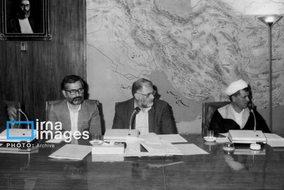 عکس‌هایی از شهید «سید کمال خرازی» در گذر ایام