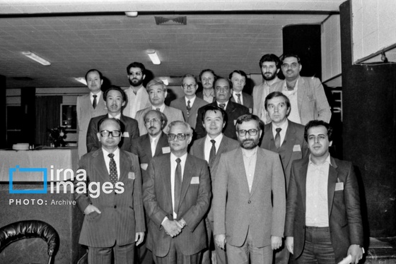 عکس‌هایی از شهید «سید کمال خرازی» در گذر ایام