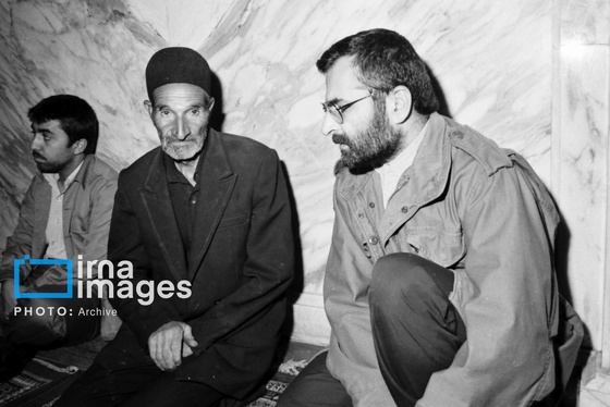 عکس‌هایی از شهید «سید کمال خرازی» در گذر ایام