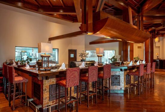 هتل سرینا از آفریقا و آسیای مرکزی تا جنوب آسیا | همه چیز درباره هتل لاکچری محل برگزاری مذاکرات ایران و آمریکا + عکس