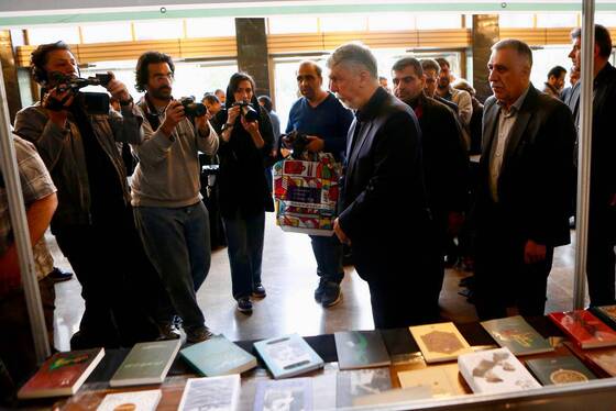 گزارش تصویری | برگزاری آیین سوگ شهادت «امین ملت ایران» به یاد رهبر شهید انقلاب با حضور هنرمندان