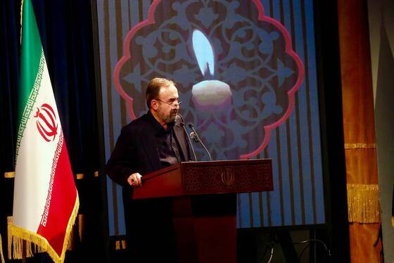 گزارش تصویری | برگزاری آیین سوگ شهادت «امین ملت ایران» به یاد رهبر شهید انقلاب با حضور هنرمندان