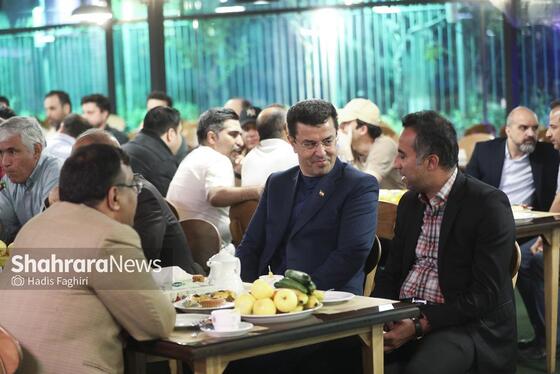 گزارش تصویری | دیدار صمیمانه خبرنگاران و عکاسان ورزشی به مناسبت آغاز سال جدید