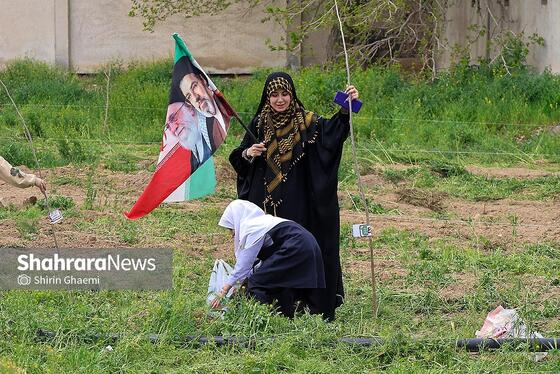 گزارش تصویری | طرح کاشت نهال به یاد دانش آموزان شهید مدرسه میناب