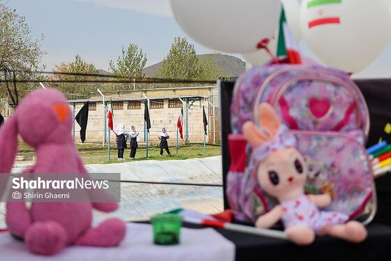 گزارش تصویری | طرح کاشت نهال به یاد دانش آموزان شهید مدرسه میناب