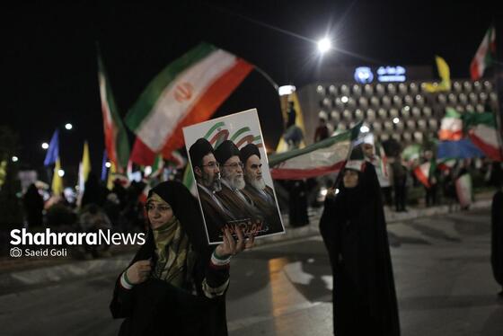 گزارش تصویری | چهل و سومین شب از حماسه سرایی مردم مشهد در خیابان های شهر