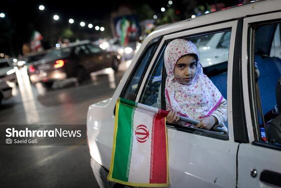 گزارش تصویری | چهل و سومین شب از حماسه سرایی مردم مشهد در خیابان های شهر