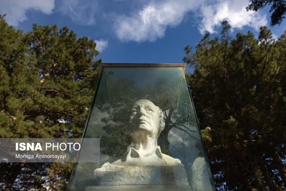 گزارش تصویری | ۲۵ فروردین، روز ملی عطار نیشابوری آرامگاه «شیخ فریدالدین عطار نیشابوری»