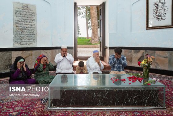 گزارش تصویری | ۲۵ فروردین، روز ملی عطار نیشابوری آرامگاه «شیخ فریدالدین عطار نیشابوری»