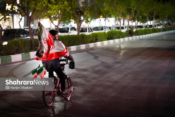 گزارش تصویری | چهل‌وپنجمین موج حضور حماسی مردم مشهد