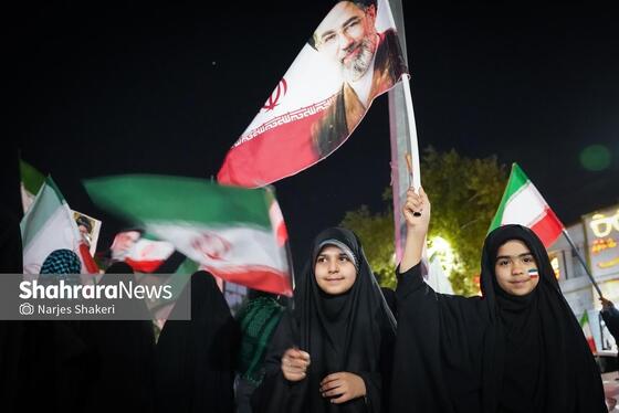 گزارش تصویری | چهل‌وپنجمین موج حضور حماسی مردم مشهد