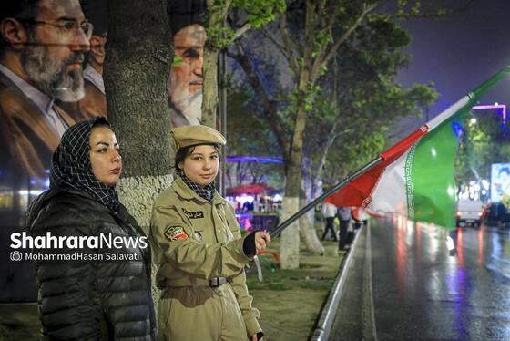 گزارش تصویری | موج چهل و ششم حضور حماسی مردم مشهد زیر باران رحمت الهی