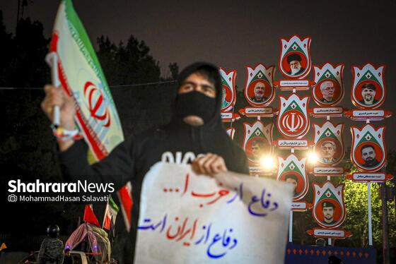 گزارش تصویری | موج چهل و ششم حضور حماسی مردم مشهد زیر باران رحمت الهی