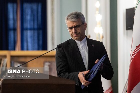 گزارش تصویری | نشست خبری سخنگوی وزارت خارجه (۲۶ فروردین ۱۴۰۵)