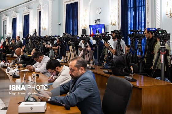 گزارش تصویری | نشست خبری سخنگوی وزارت خارجه (۲۶ فروردین ۱۴۰۵)