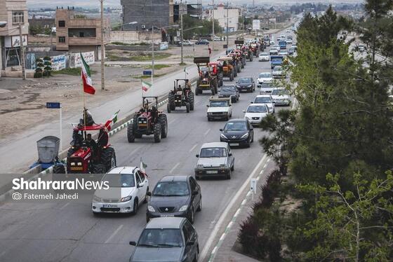 گزارش تصویری | رژه خودرویی کشاورزان منطقه توس مشهد در حمایت از نیرو‌های مسلح