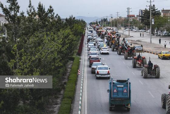 گزارش تصویری | رژه خودرویی کشاورزان منطقه توس مشهد در حمایت از نیرو‌های مسلح