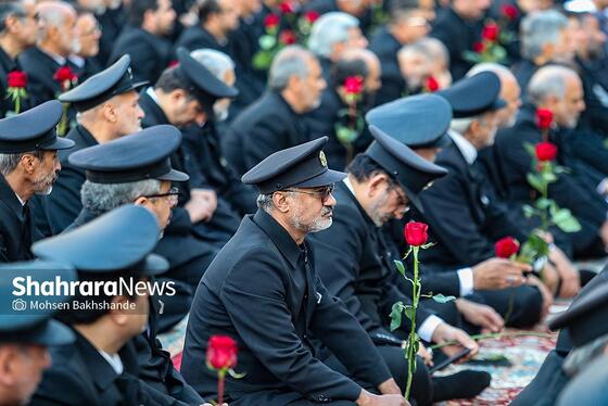 گزارش تصویری | آیین بدرقه کاروان‌های زیر سایه خورشیددر حرم مطهر رضوی