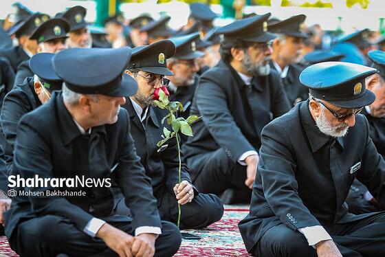 گزارش تصویری | آیین بدرقه کاروان‌های زیر سایه خورشیددر حرم مطهر رضوی