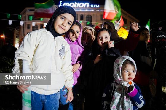 گزارش تصویری | چهل‌ونهمین شب حضور مردم مشهد در خیابان‌ها