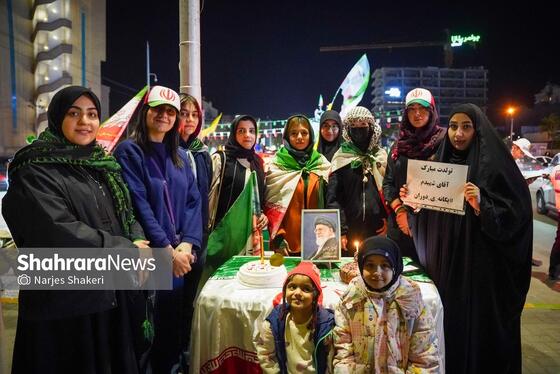 گزارش تصویری | چهل‌ونهمین شب حضور مردم مشهد در خیابان‌ها