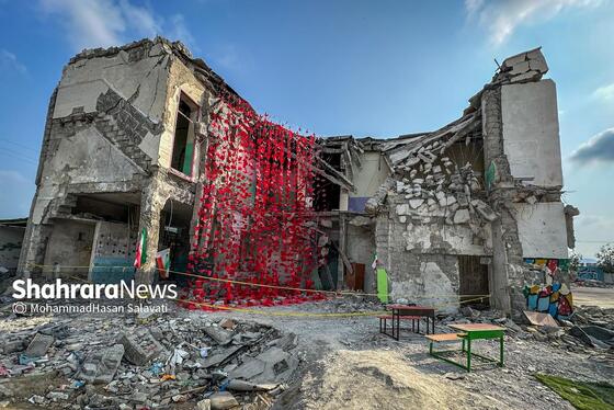 گزارش تصویری | حضور قهرمانان ملی و المپیک در میناب برای همدردی با خانواده دانش‌آموزان شهید