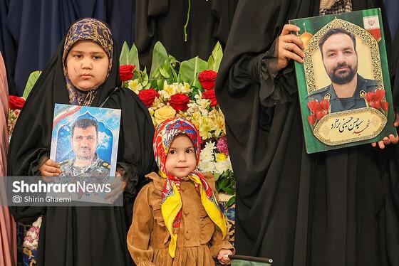 گزارش تصویری | گلباران حرم مطهر رضوی به مناسبت سالروز میلاد حضرت معصومه (س)