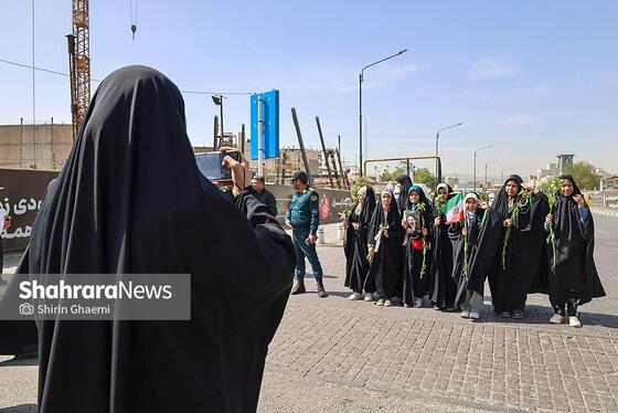 گزارش تصویری | گلباران حرم مطهر رضوی به مناسبت سالروز میلاد حضرت معصومه (س)