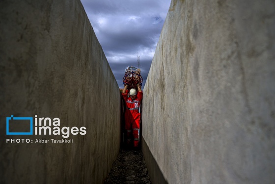 گزارش تصویری | مانور امدادگران جمعیت هلال احمر