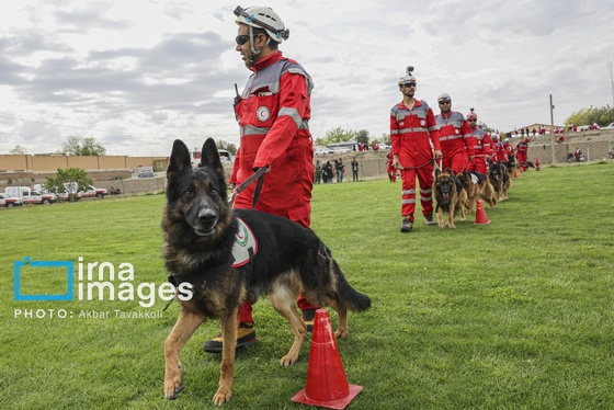 گزارش تصویری | مانور امدادگران جمعیت هلال احمر