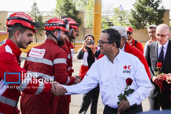 گزارش تصویری | مانور امدادگران جمعیت هلال احمر