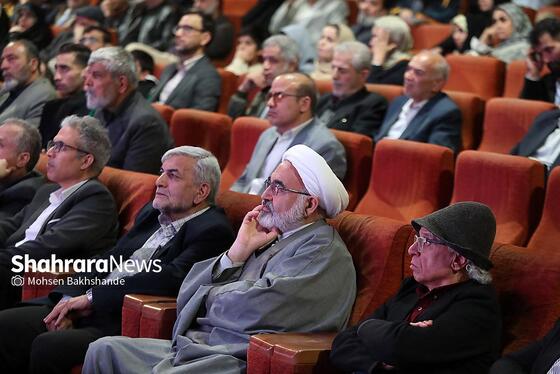 گزارش تصویری | گردهمایی بزرگ اصحاب فرهنگ، هنر، رسانه و قرآن خراسان رضوی در مشهد