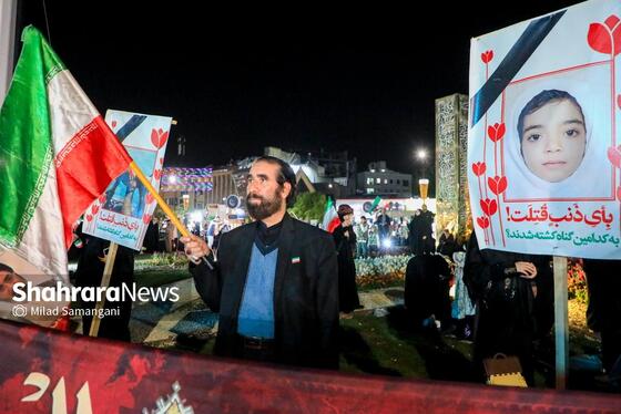 گزارش تصویری | پنجاه و یکمین شب حضور حماسی مردم در خیابان‌ها در حمایت از مردم لبنان