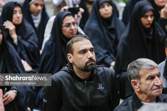 گزارش تصویری | آیین رسمی بدرقه دوندگان کاروان جاده ولایت در حرم مطهر رضوی