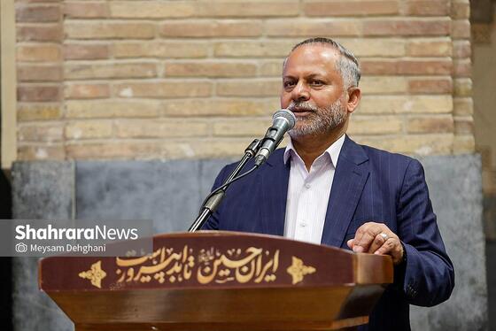 گزارش تصویری | آیین رسمی بدرقه دوندگان کاروان جاده ولایت در حرم مطهر رضوی