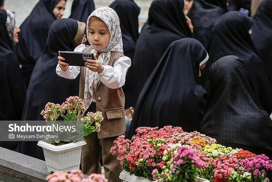 گزارش تصویری | آیین رسمی بدرقه دوندگان کاروان جاده ولایت در حرم مطهر رضوی
