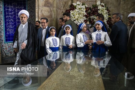 گزارش تصویری | یکم اردیبهشت، روز بزرگداشت سعدی