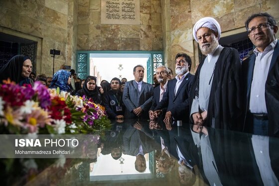 گزارش تصویری | یکم اردیبهشت، روز بزرگداشت سعدی