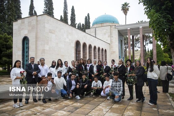 گزارش تصویری | یکم اردیبهشت، روز بزرگداشت سعدی