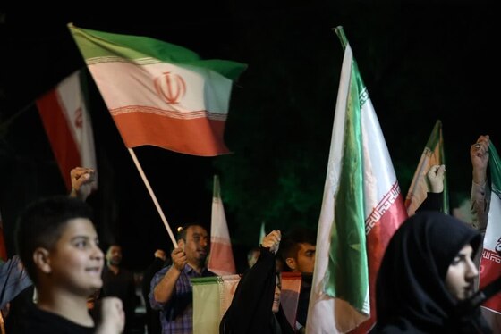 شهردار مشهد: ملت ایران در طول تاریخ نشان داده که در لحظات سخت کنار یکدیگر می‌ایستد