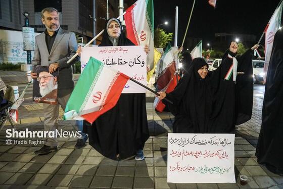 گزارش تصویری | پنجاه‌ودومین موج از حضور حماسی شبانه مردم مشهد در خیابان‌ها