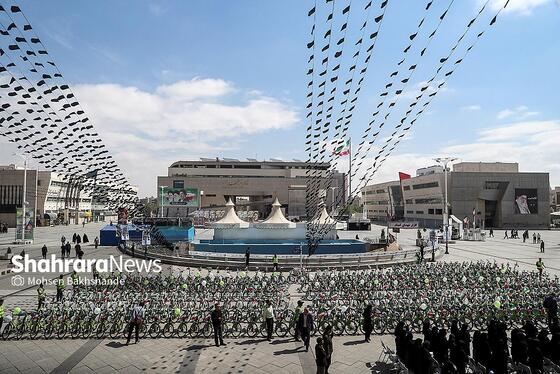 گزارش تصویری | مراسم رونمایی از ۵۱۰ دستگاه دوچرخه بایدو و بهره‌برداری از اولین دستگاه شارژ برقی خودرو