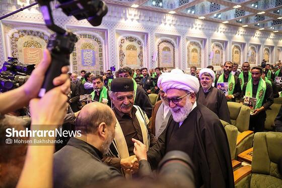 گزارش تصویری | بزرگداشت شهدای مدرسه شجره طیبه میناب در حرم مطهر رضوی