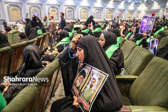 گزارش تصویری | بزرگداشت شهدای مدرسه شجره طیبه میناب در حرم مطهر رضوی