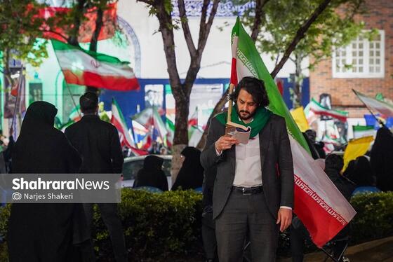 گزارش تصویری | پنجاه‌وسومین موج حضور حماسی مردم در خیابان‌های مشهد