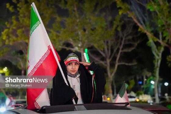 گزارش تصویری | پنجاه‌وسومین موج حضور حماسی مردم در خیابان‌های مشهد