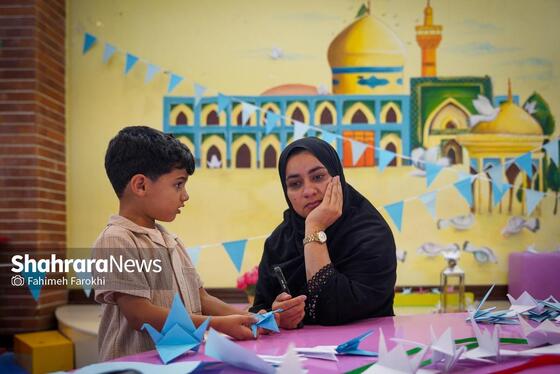 گزارش تصویری | حضور خانواده شهدای مدرسه «شجره طیبه» میناب در باغ خاتون مشهد