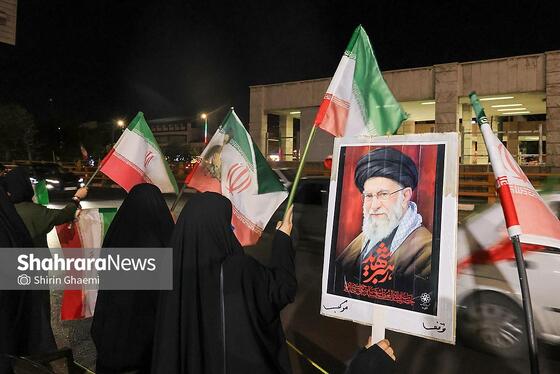 گزارش تصویری | پنجاه‌و‌پنجمین شب حضور حماسی مردم در خیابان‌های مشهد