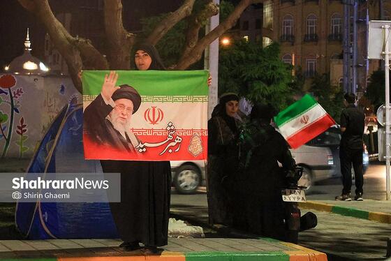 گزارش تصویری | پنجاه‌و‌پنجمین شب حضور حماسی مردم در خیابان‌های مشهد